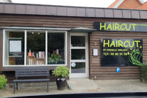 HAIRCUT By Pernille Nielsen – Middelfart