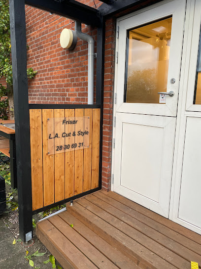 AF1QipMLwmZJKXlw UIYNoJRAUECjChBPc0Xg0lD7gB3w408 h544 k no