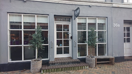 Hårstudiet - Kerteminde 1 AF1QipMT Q8rtdQ3 fziqhBTTDB1 b2bqovH6nuamWww426 h240 k no