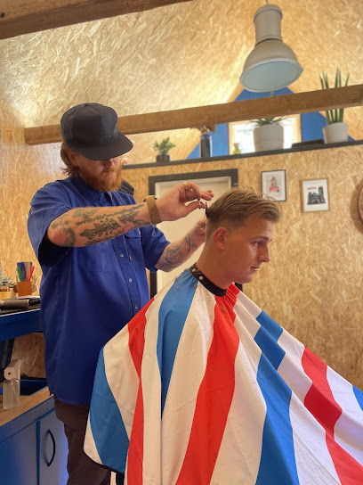 Bang's Barbershop - Vejby 1 AF1QipMdumbj zAH c1eHuogYUoELNn3sjAziF vOYT5w408 h544 k no