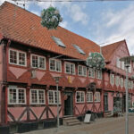 Salon Moloud - Randers 10 AF1QipMfXyTbavvITuc4pCFdCiBgGOlSFWtygB13VANWw408 h253 k no