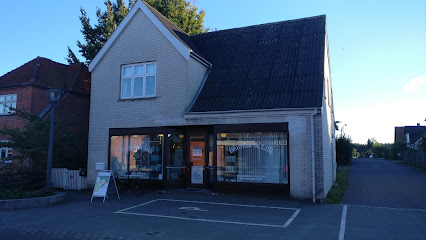 AF1QipN7w7LyxnKDlfA4yTThjI6ioEaflCqTiT0AnSqow426 h240 k no