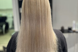 Blossom – hair by Linn – Frederiksberg