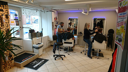 Golden Saks Frisør Salon - Nyborg 1 AF1QipNj7I4hwqc3WABrYU6K5nqOMMlq6mI0AKE sg9 w426 h240 k no