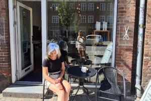Frisør Nivi Martins – København