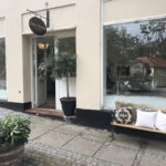 AF1QipNtM1VWQjI4CKTW05f6PAeBMk 8rYbwNN3Au1d w408 h544 k no