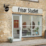 Frisør Studiet - Roskilde 12 AF1QipO1q0CuVw2pfwQcDfKuGKL9IsdjbQz5KjMfU1j0w408 h272 k no