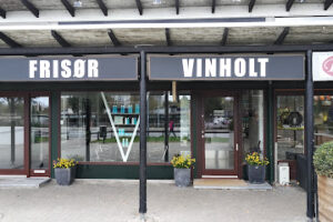 FRISØR VINHOLT – Virum
