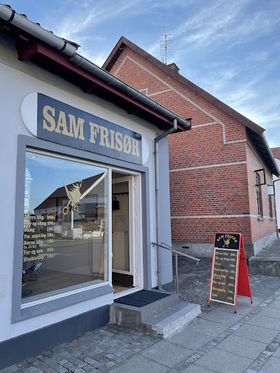Sam Frisør - Græsted 1 AF1QipOPM X34j7PnvDkMlAUpNzS9WxxBsN85RB 8vvJw408 h544 k no