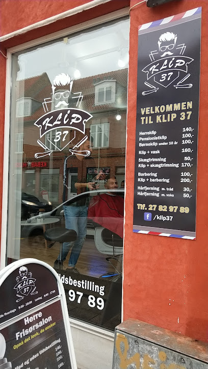 AF1QipOZcW8j 3kcHtHhRhLuAqokod7p7C2zjAH7 v9w408 h725 k no