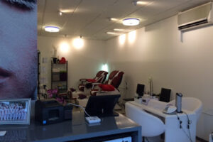Hudpleje og Skønhedssalon HQ Nails & Beauty - Måløv 23 Hudpleje og Skønhedssalon HQ Nails & Beauty – Måløv