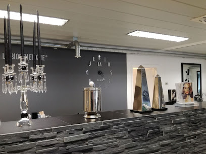 AF1QipP48nkbS8YO4Ptn6PRC63kBe0oZHQqqxVf7N4rWw408 h306 k no