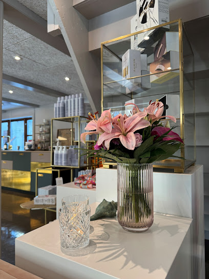 Brinck Bentzon Studio - Middelfart 1 AF1QipPCP9LPnVdPGXhY8SdSHvDzFIT4HMTMBO2RzQnNw408 h544 k no