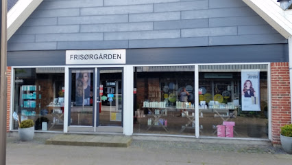 Frisørgården/ v Janni Møller - Vejle 1 AF1QipPkp4z b06UKrtrX7CDkK0qGGWKVaOikA6m8Fcgw426 h240 k no