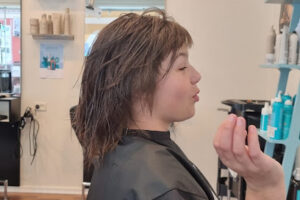 Klip og Stil ApS – Aakirkeby