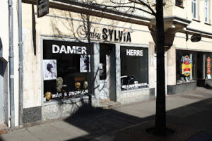 Salon Sylvia - Silkeborg 24 Salon Sylvia – Silkeborg