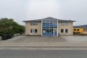 Byens Frisør – Hvide Sande